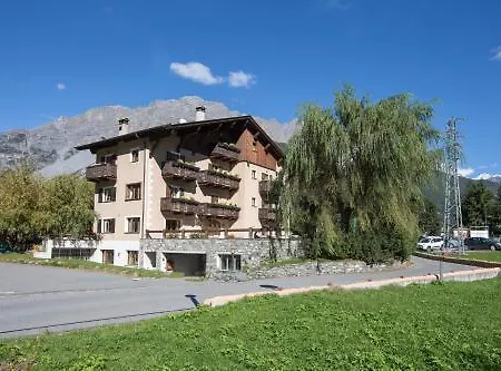 Ξενοδοχείο Alpi & Golf 3*