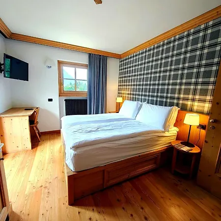 Hotel Alpi & Golf 3*