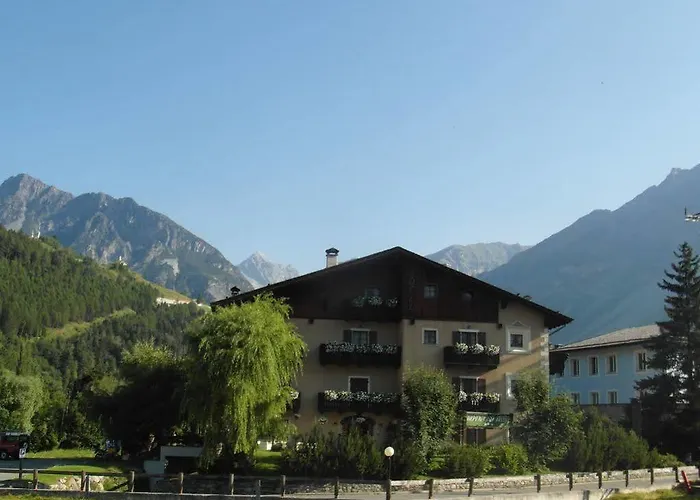 ホテル Alpi & Golf