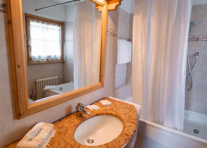 호텔 알피 앤드 골프 보르미오